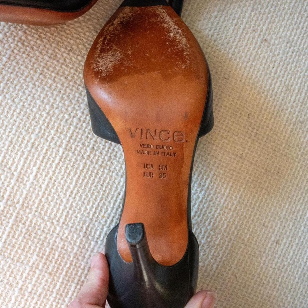 Vince Claire Choked Up Leather D'Orsay Pumps - Picture 3 of 5